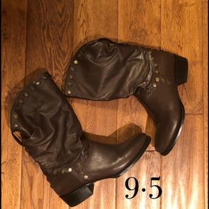 Lane women’s boots 9.5